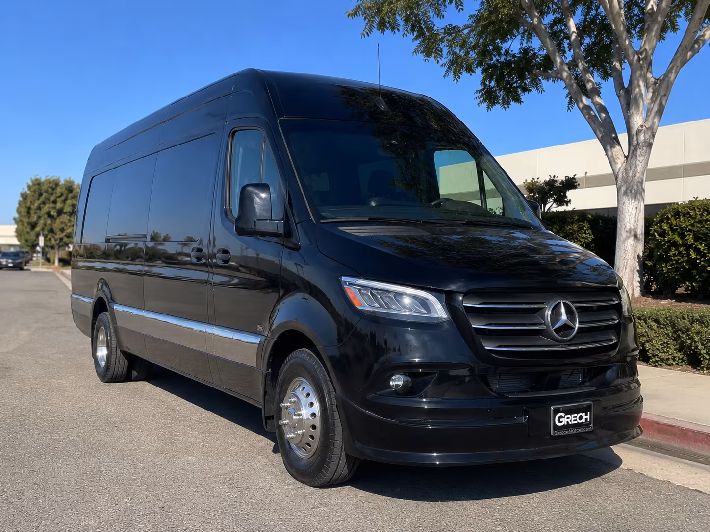 find the perfect transportation for your next private event 2