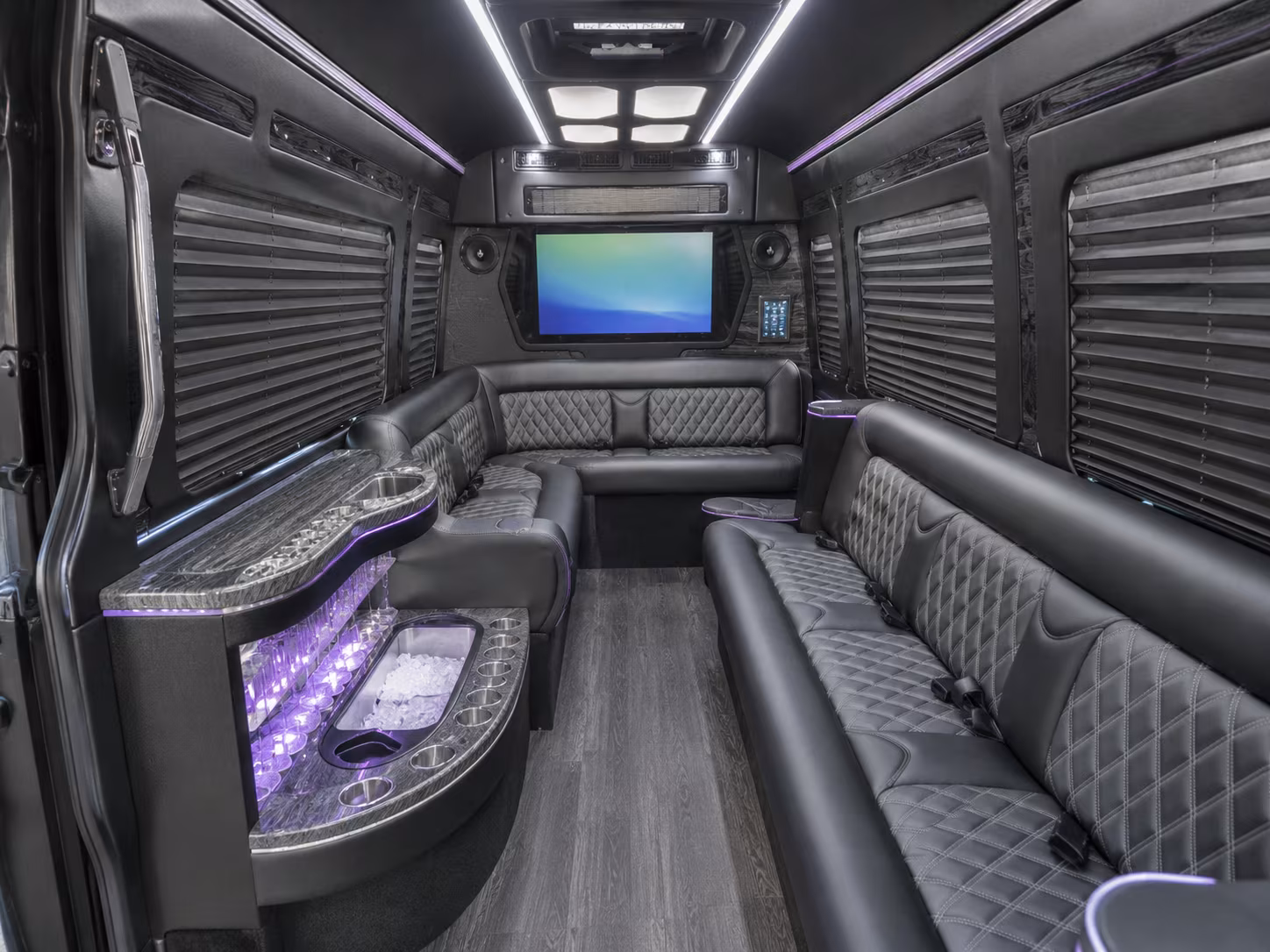 find the perfect transportation for your next private event 3