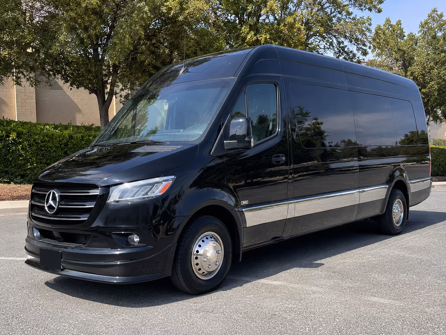 find the perfect transportation for your next wedding 2