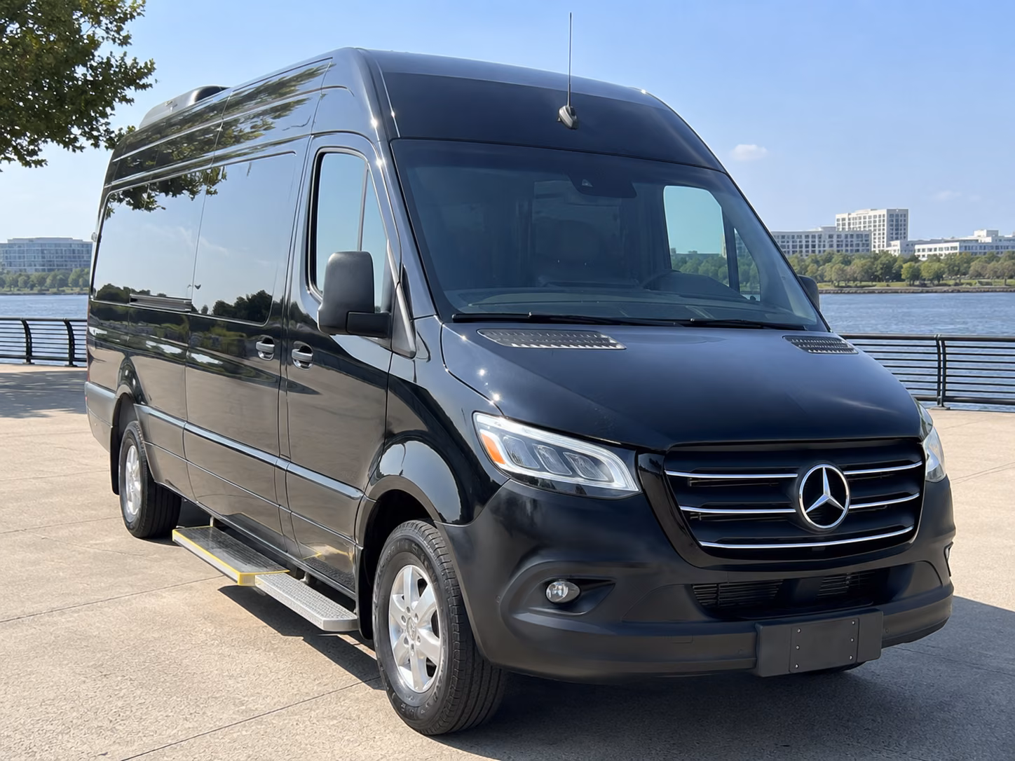 find the perfect transportation for your next wine tour 4